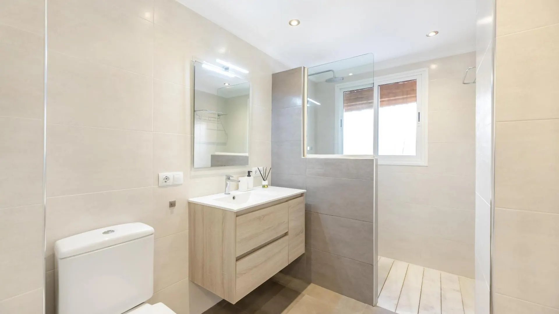 Barquilla Apartment - Kura Homes Marbella Spain