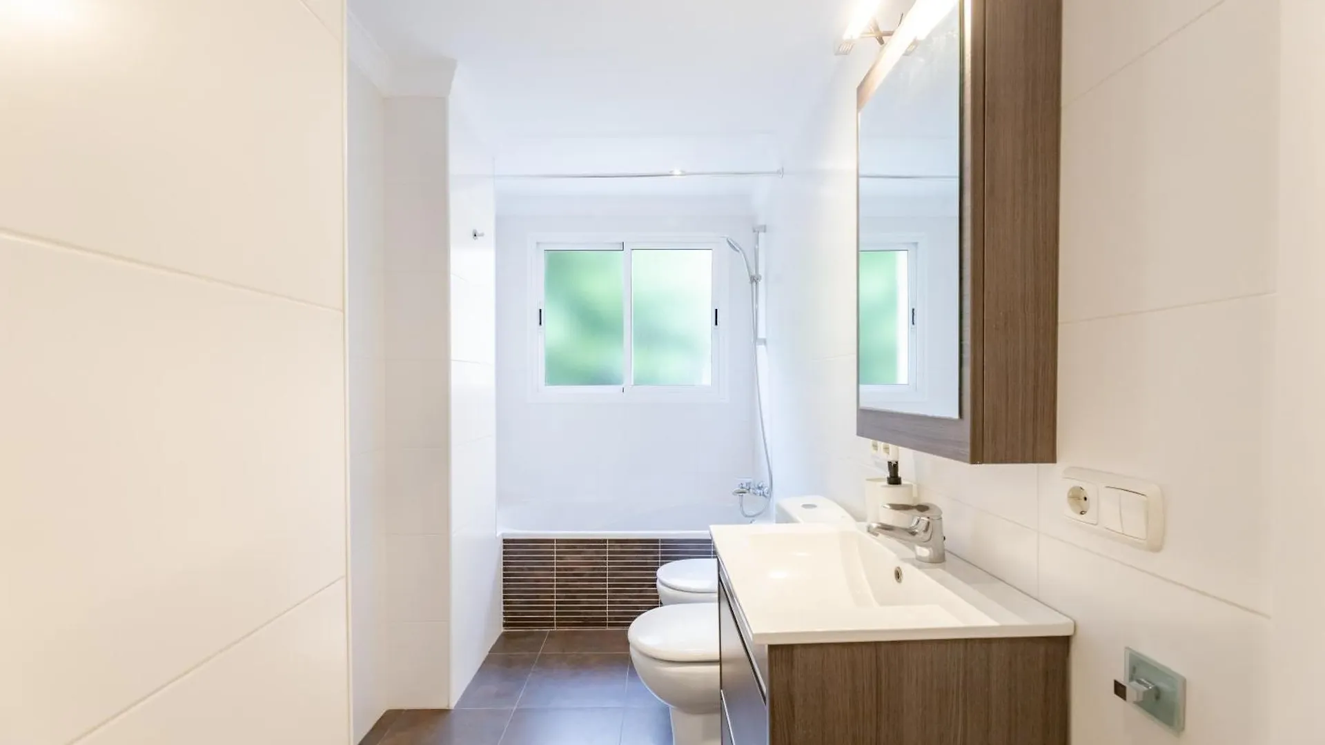 Barquilla Apartment - Kura Homes Marbella 0*,  Spain