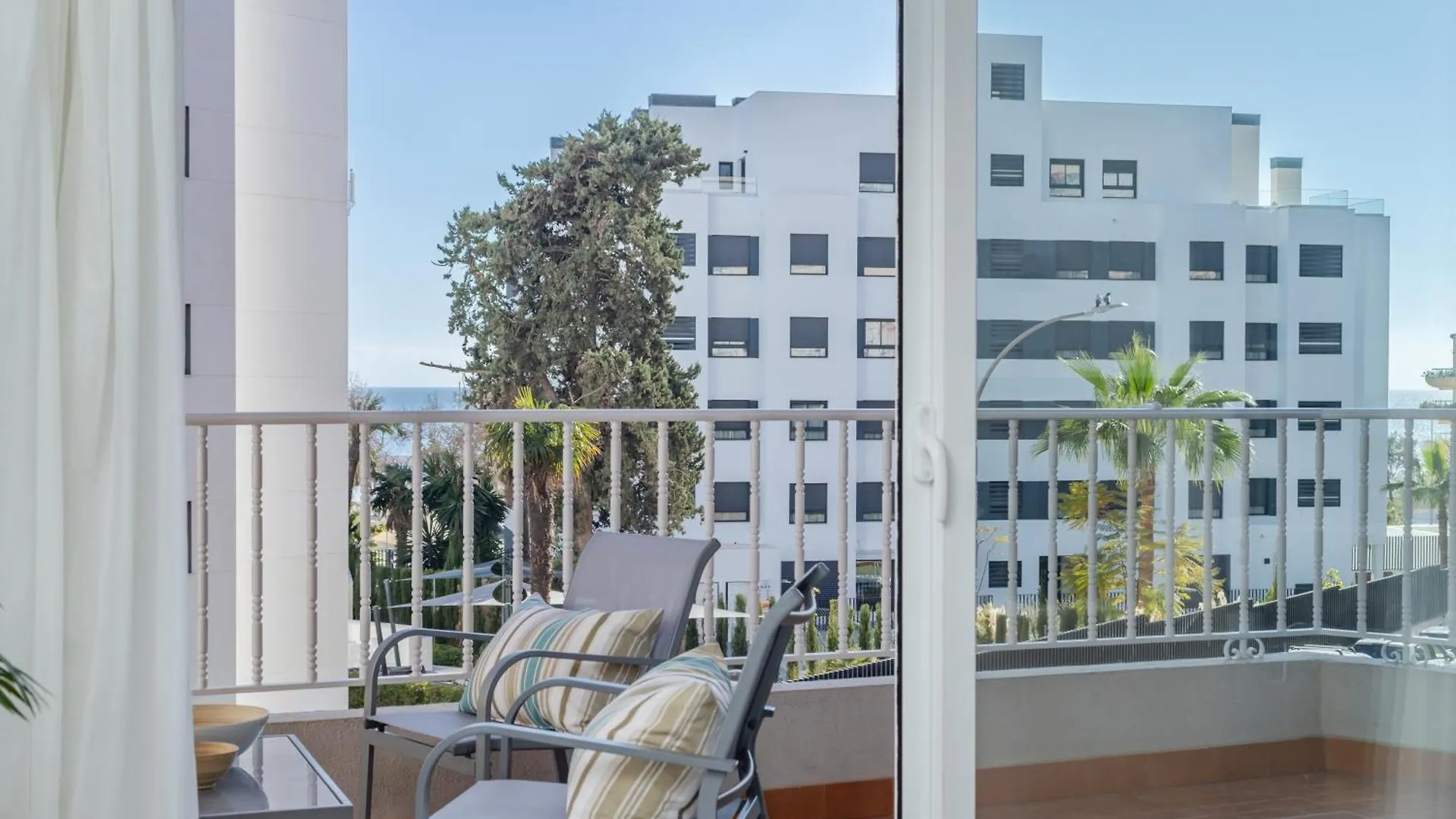 Barquilla Apartment - Kura Homes location